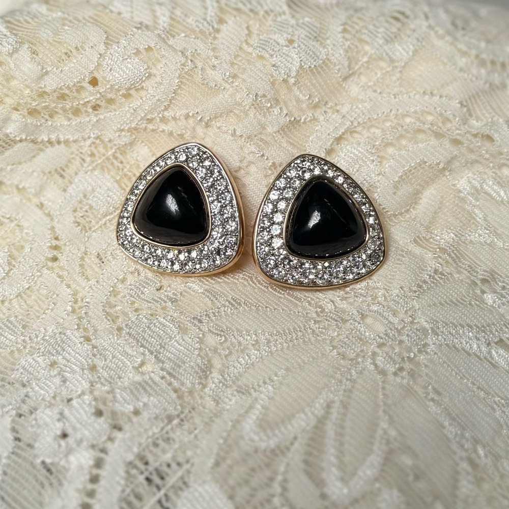 Vintage S.A.L. Swarovski Black Cabochon & Crystal Clip-On Earrings